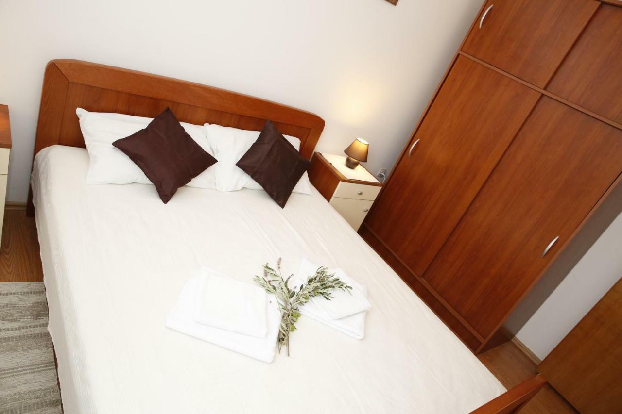 Apartman Alica Srima Βόντιτσε Εξωτερικό φωτογραφία