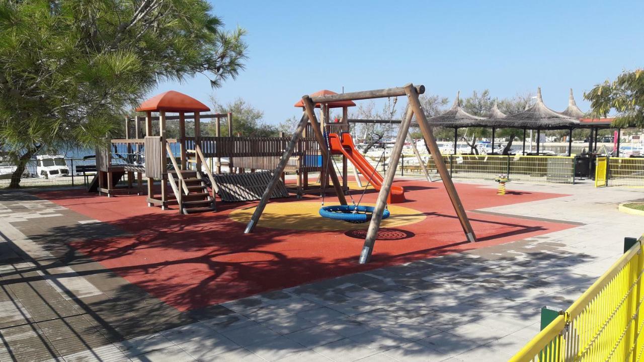 Apartman Alica Srima Βόντιτσε Εξωτερικό φωτογραφία