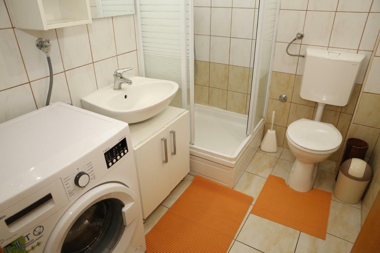 Apartman Alica Srima Βόντιτσε Εξωτερικό φωτογραφία