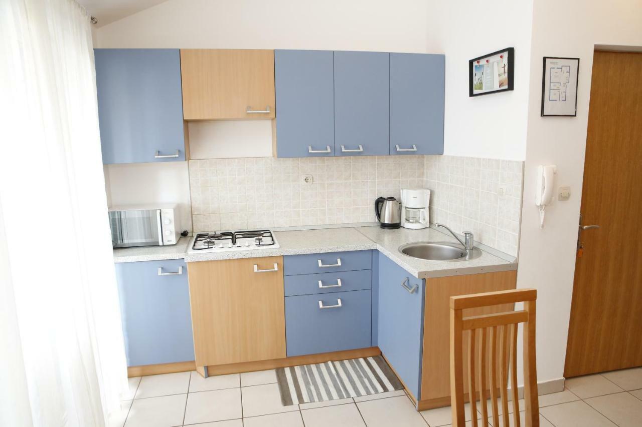 Apartman Alica Srima Βόντιτσε Εξωτερικό φωτογραφία